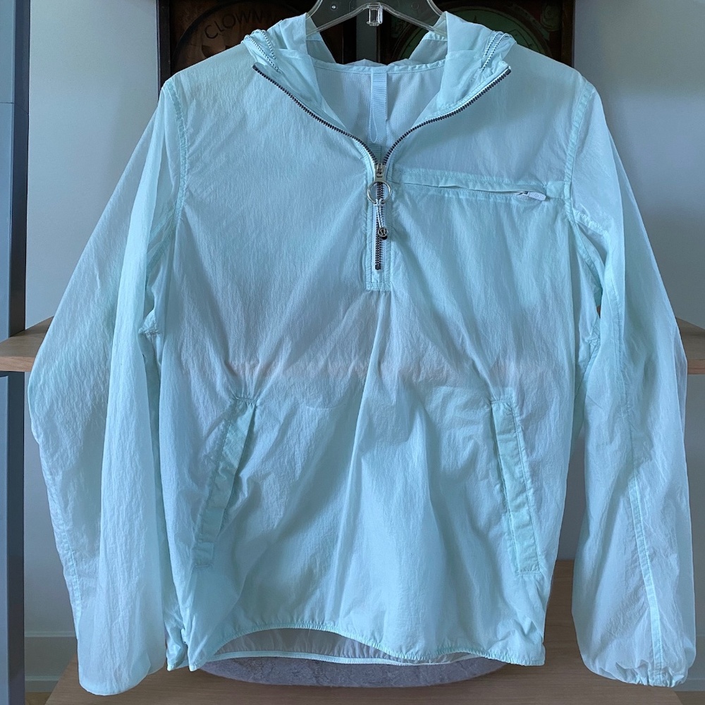 LULULEMON "step out anorak" 1/4-zip hooded jacket